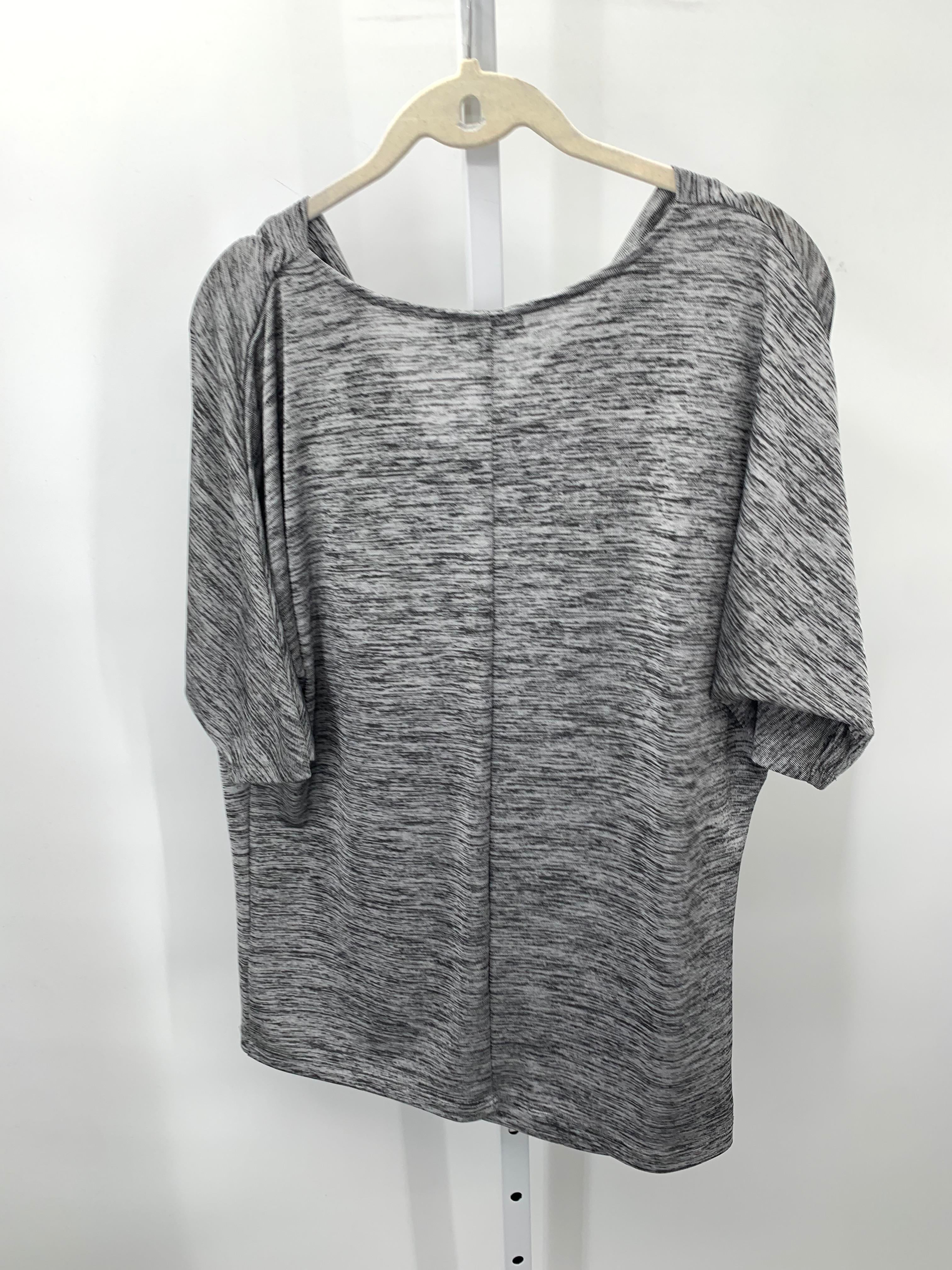 Apricot Size Medium Misses Short Sleeve Shirt