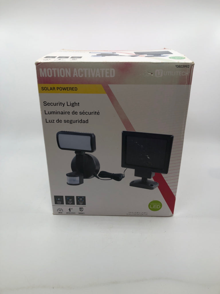 NIB MOTION ACTIVATED SECURITY LIGHT.