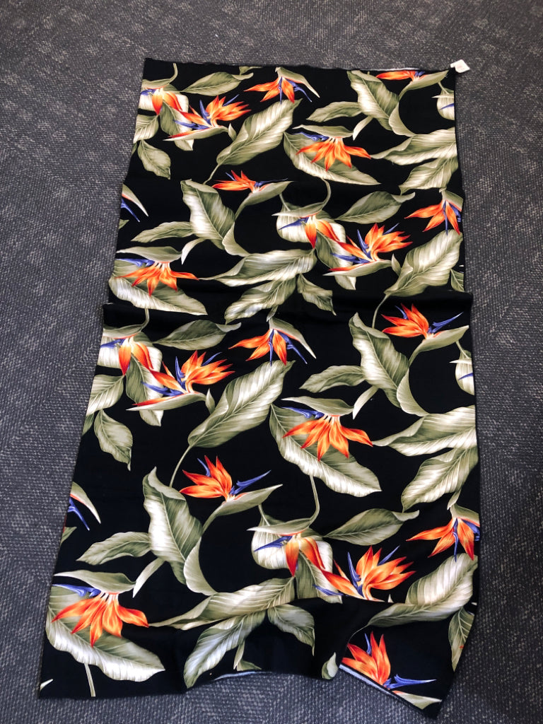 SQUARE BLACK TABLECLOTH WITH BIRDS OF PARADISE ORANGE/GREEN/BLUE.