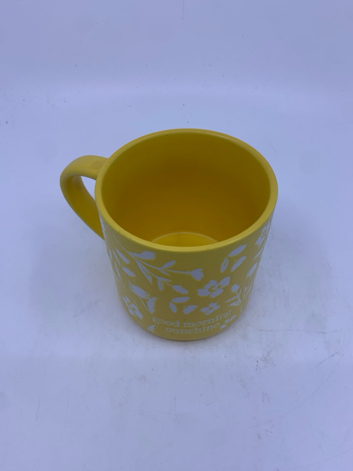 YELLOW MUG W/ MATTE FLOWERS GOODMORNING SUNSHINE.