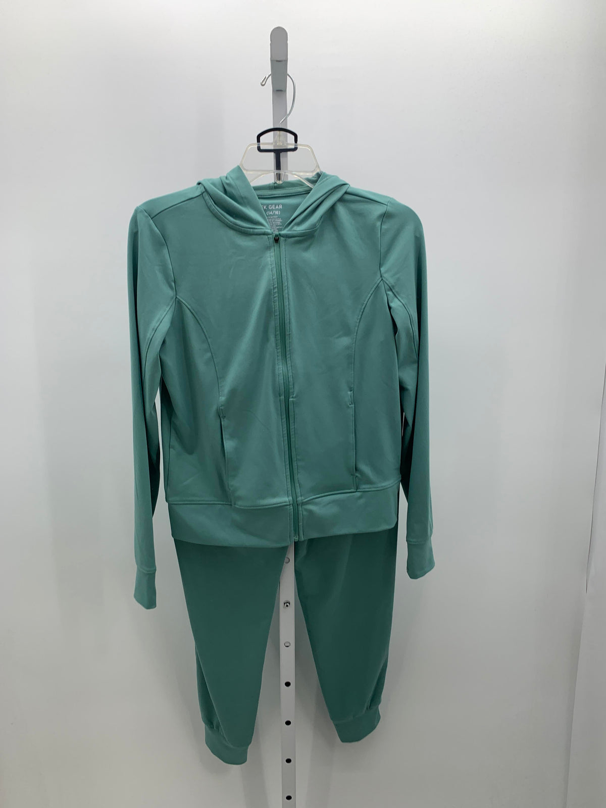 Tek Gear Size 14-16 Girls 2 Pieces