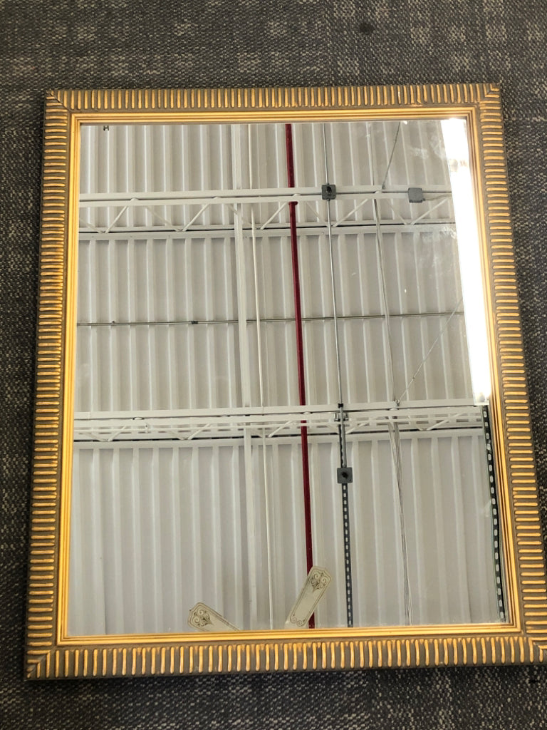 LARGE SQUARE MIRROR W/ GOLD LINED EDGE.
