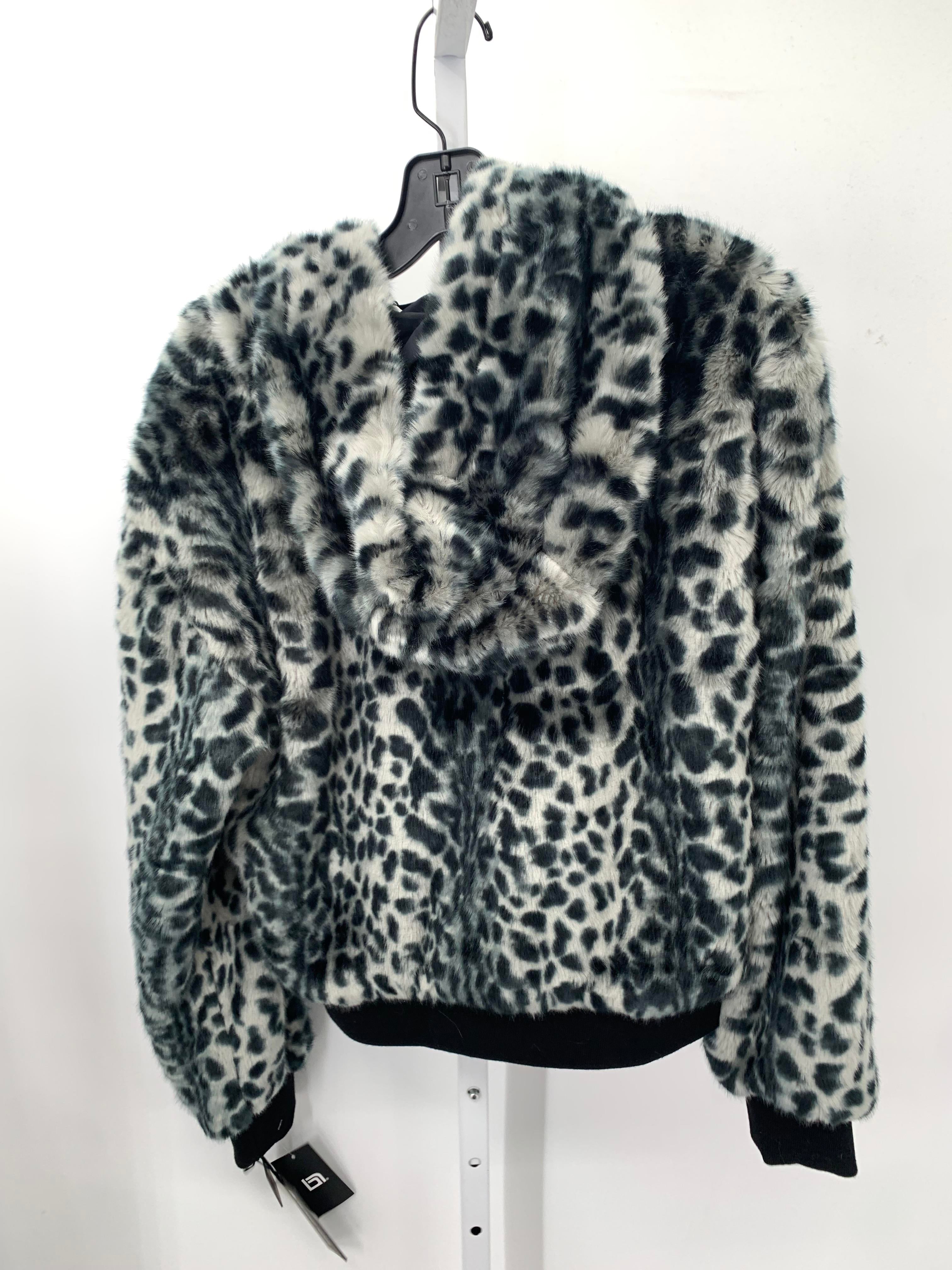 Size Medium Juniors Winter Coat