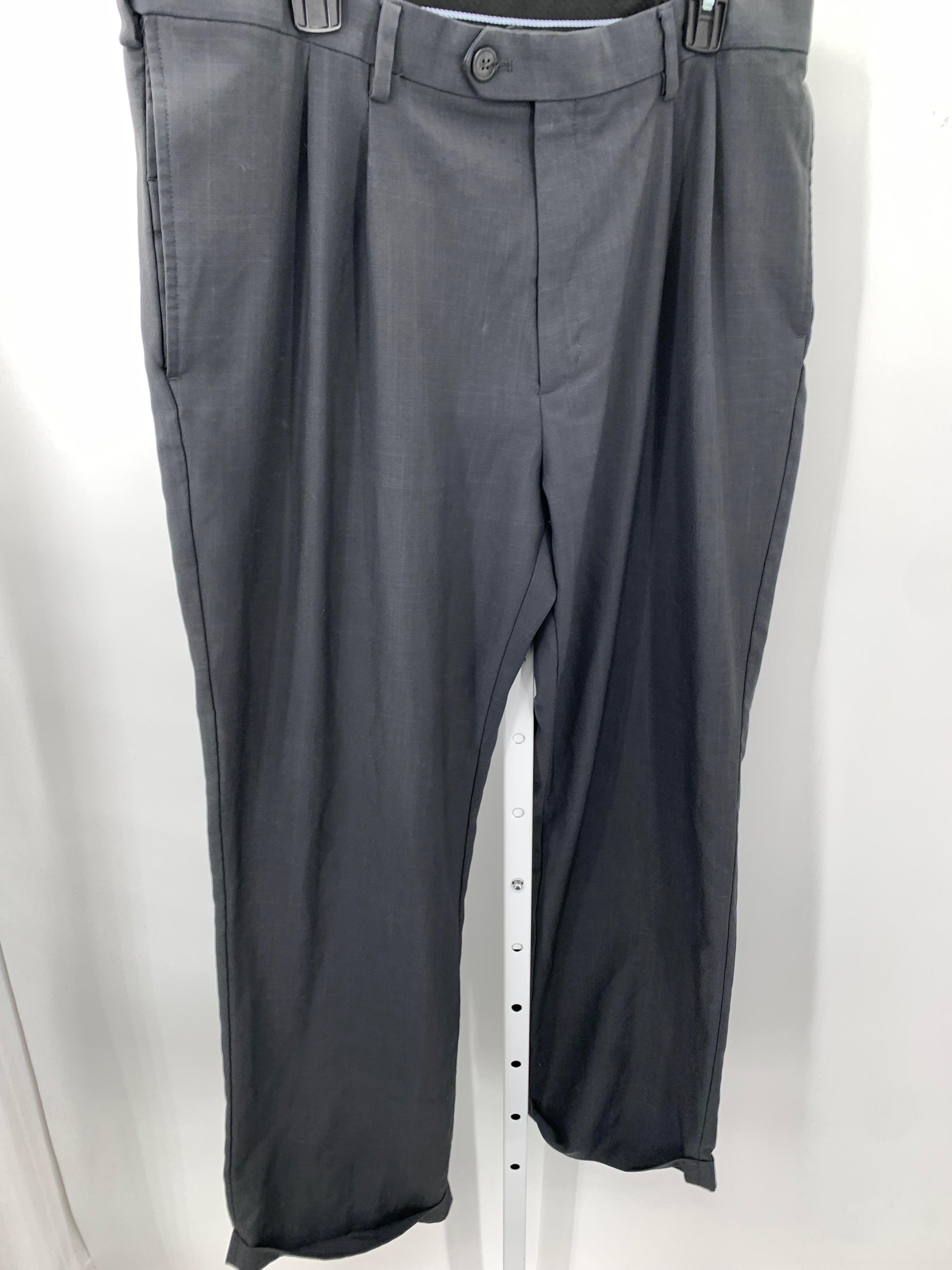PLEATED FRONT PANTS