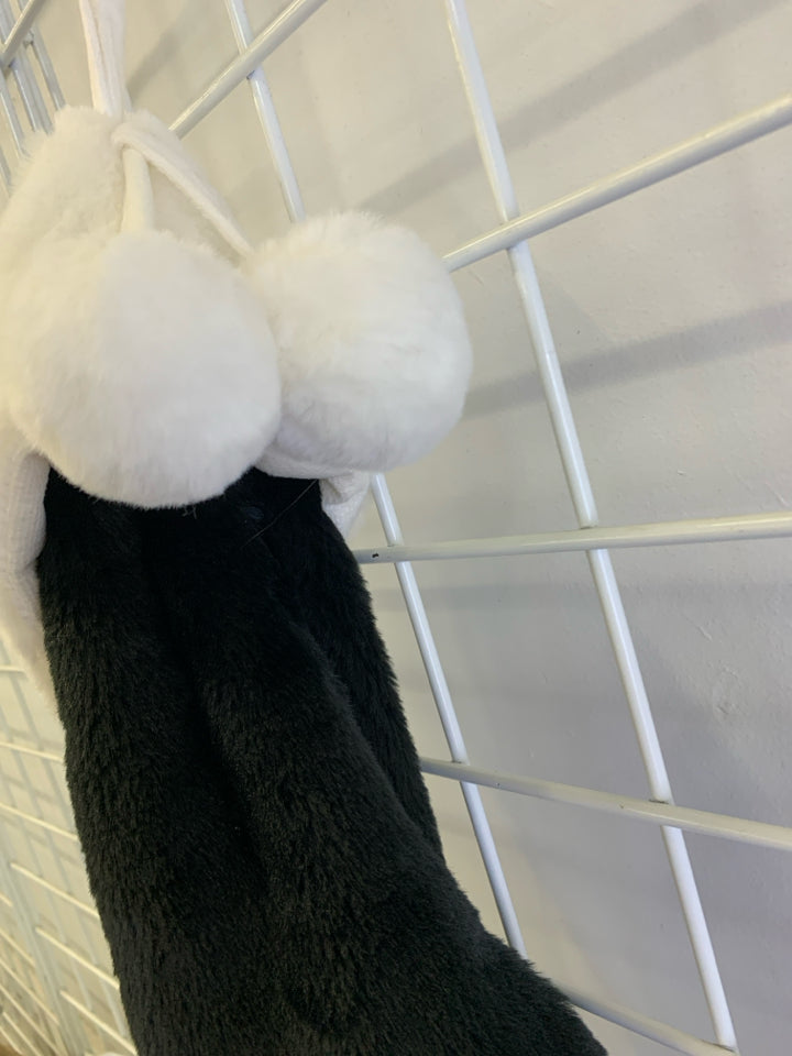 BLACK MARTHA STEWART STOCKING.