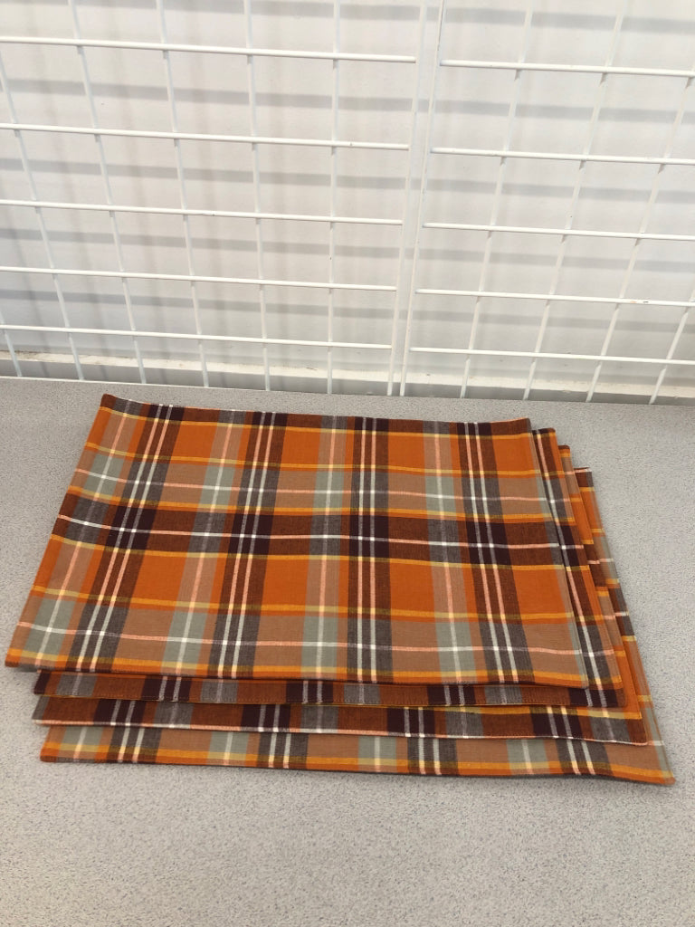 4 ORANGE PLAID PLACEMATS.