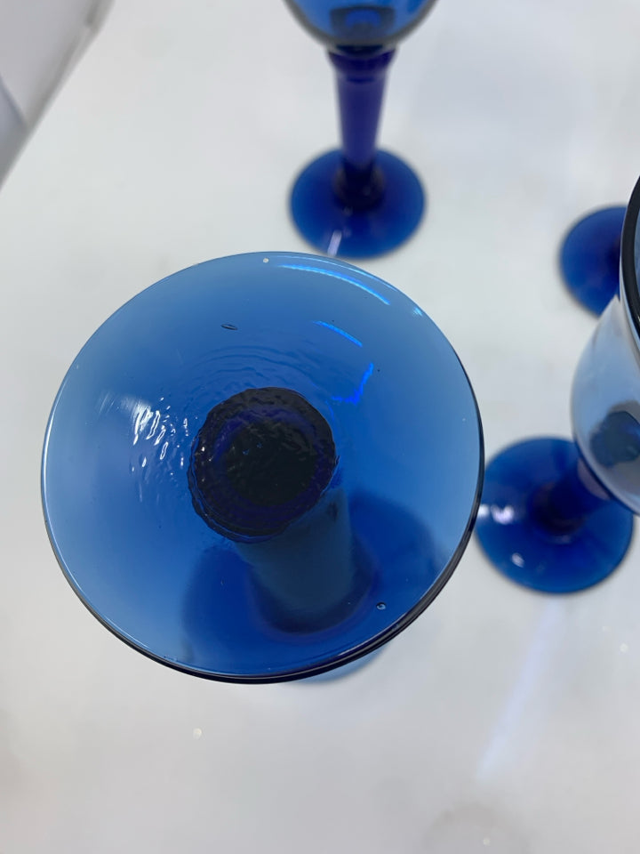 6 BLUE WINE GLASSES.