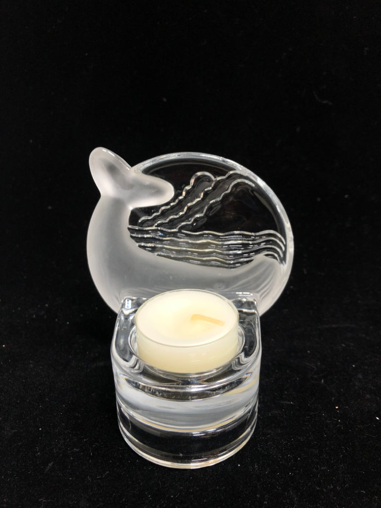 FROSTED WHALE VOTIVE HOLDER.