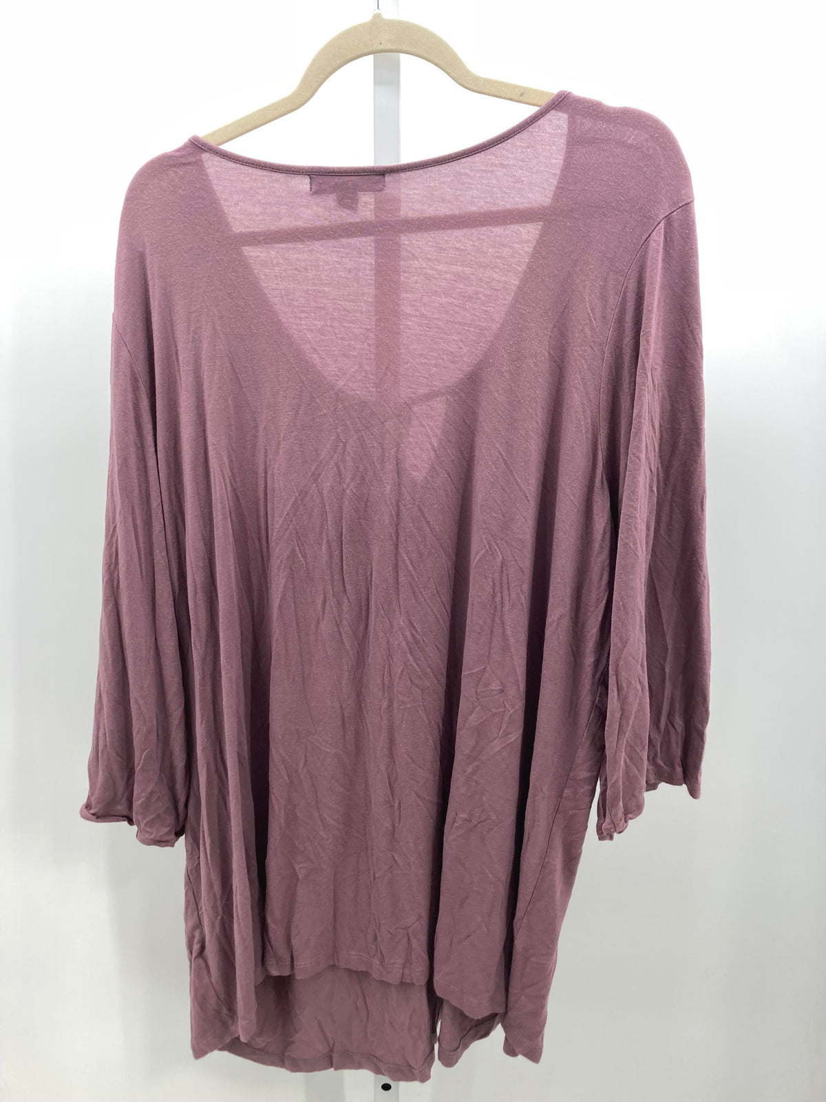 Size 1X Womens 3/4 Sleeve Shirt