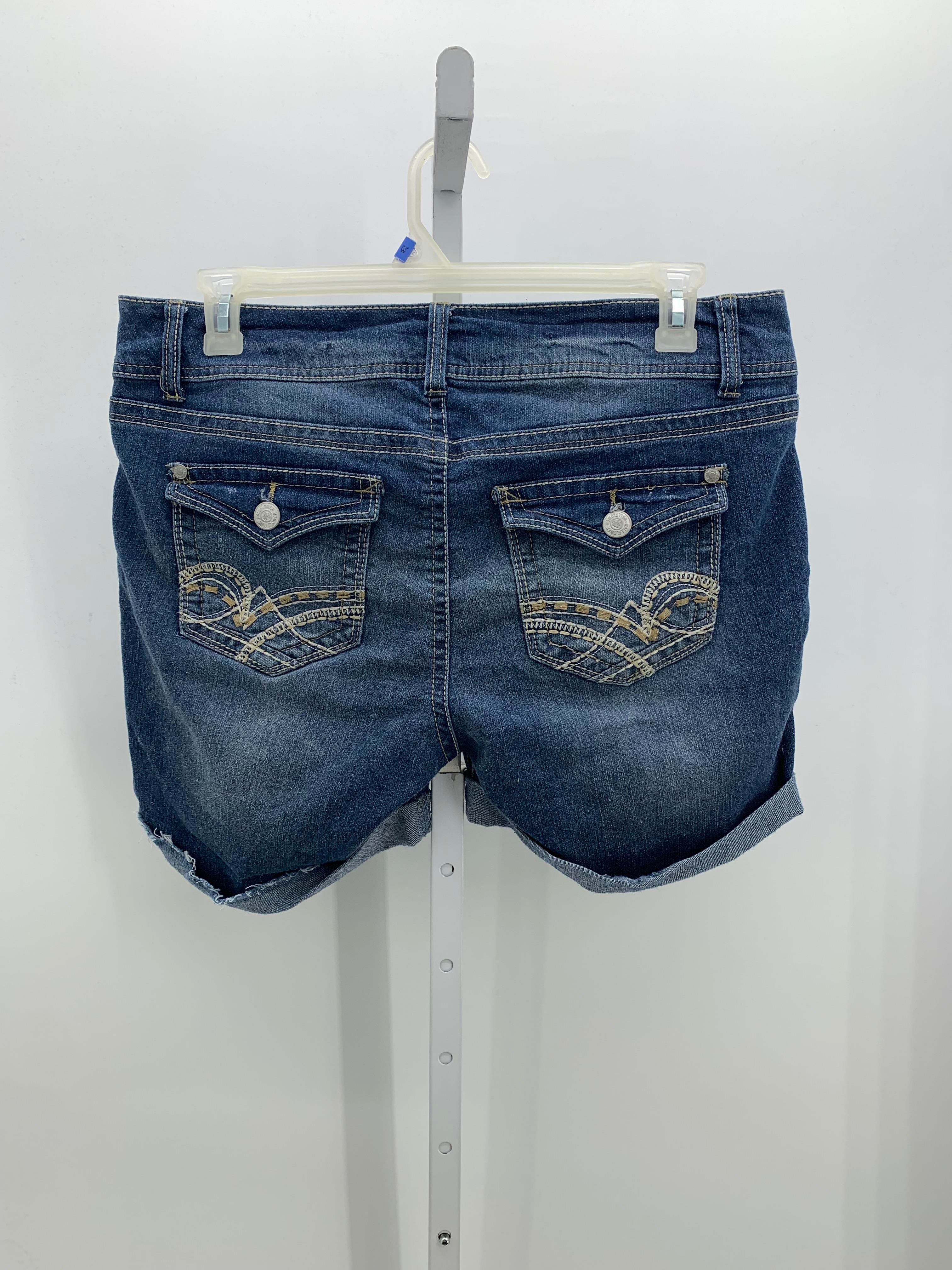 Wallflower Size 15 Juniors Shorts