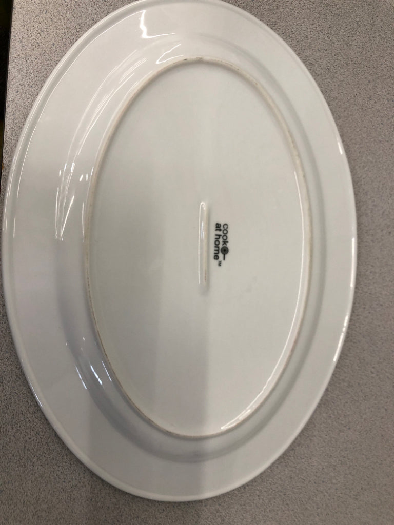 OVAL WHITE PLATTER.