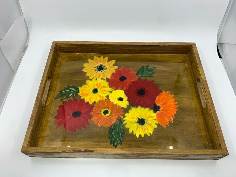 VTG FLORAL WOOD TRAY.