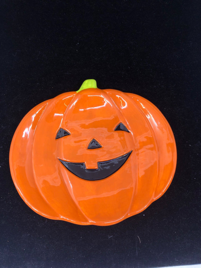 JACK O LANTERN PLATE.