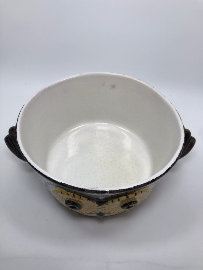 CERAMIC OWL BOWL W/LID.