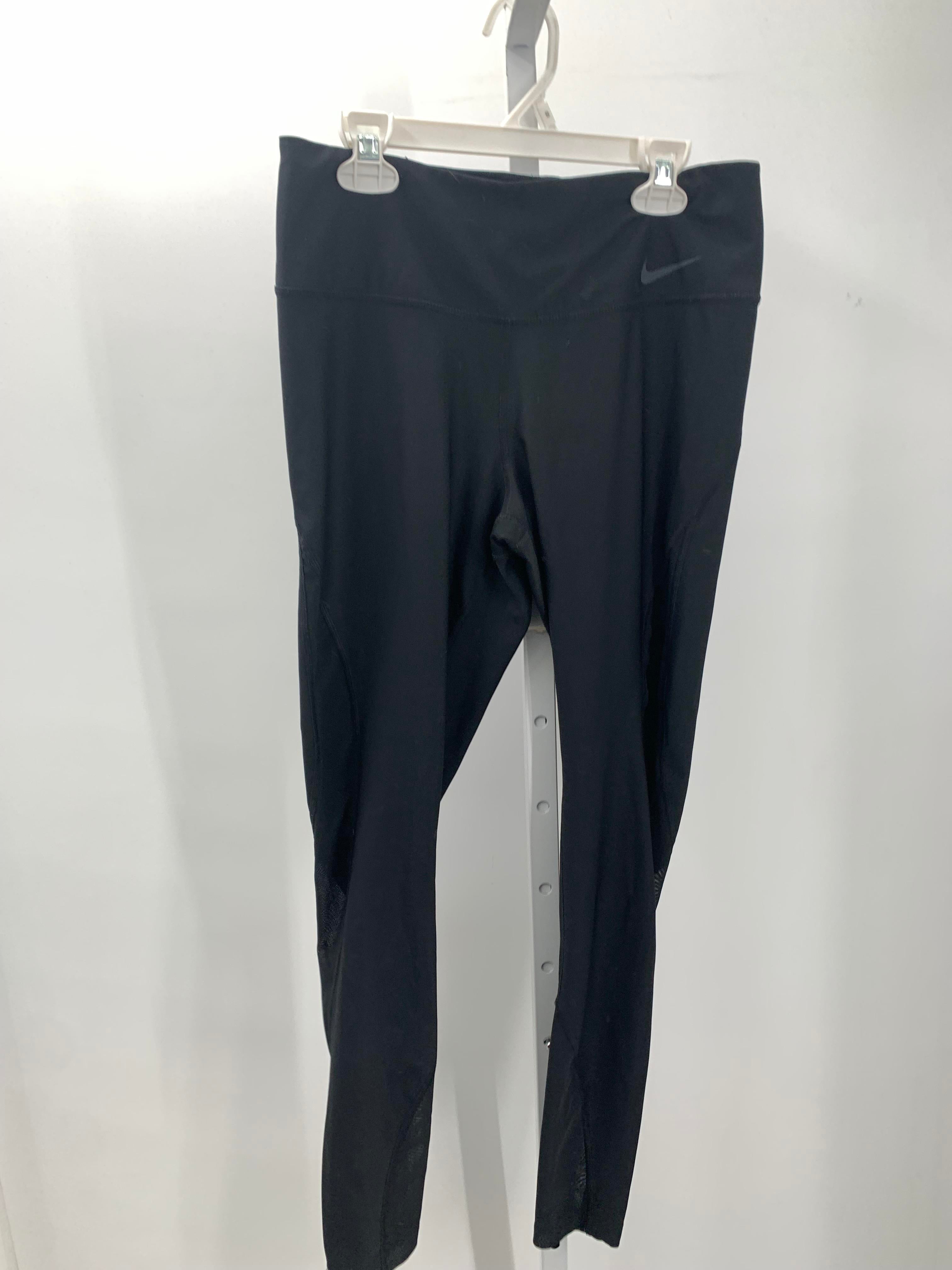 Nike Size Medium Misses Leggings