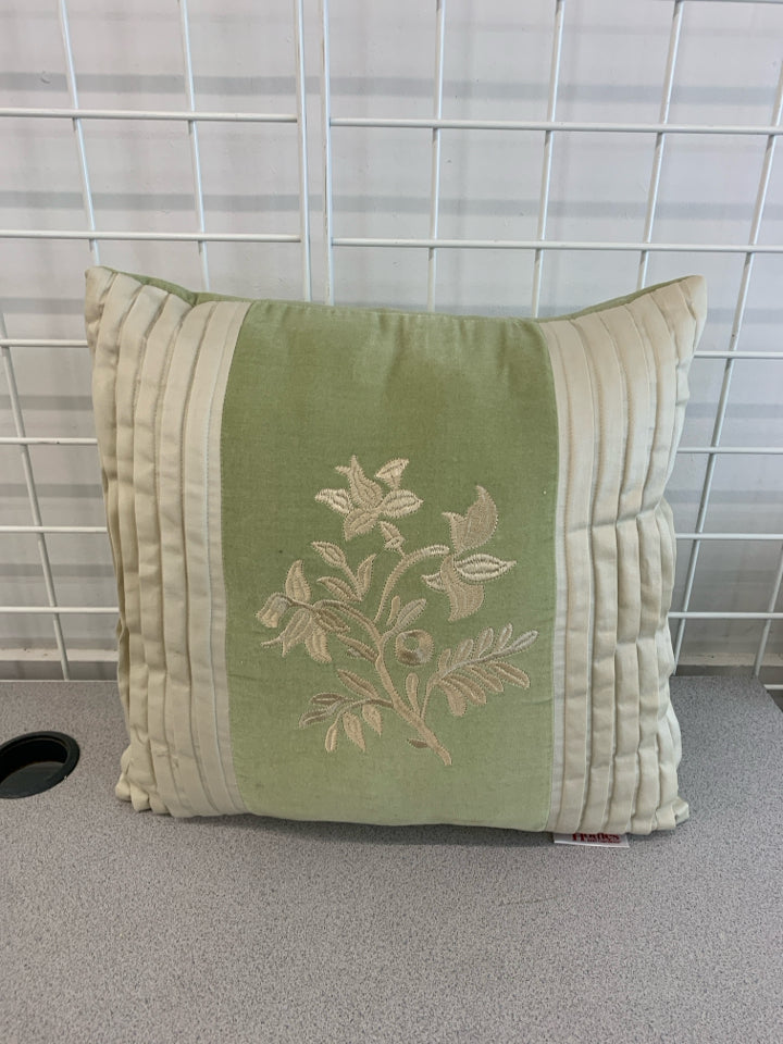 WHITE/GREEN FABRIC THROW PILLOW W/PLEATED SIDES.
