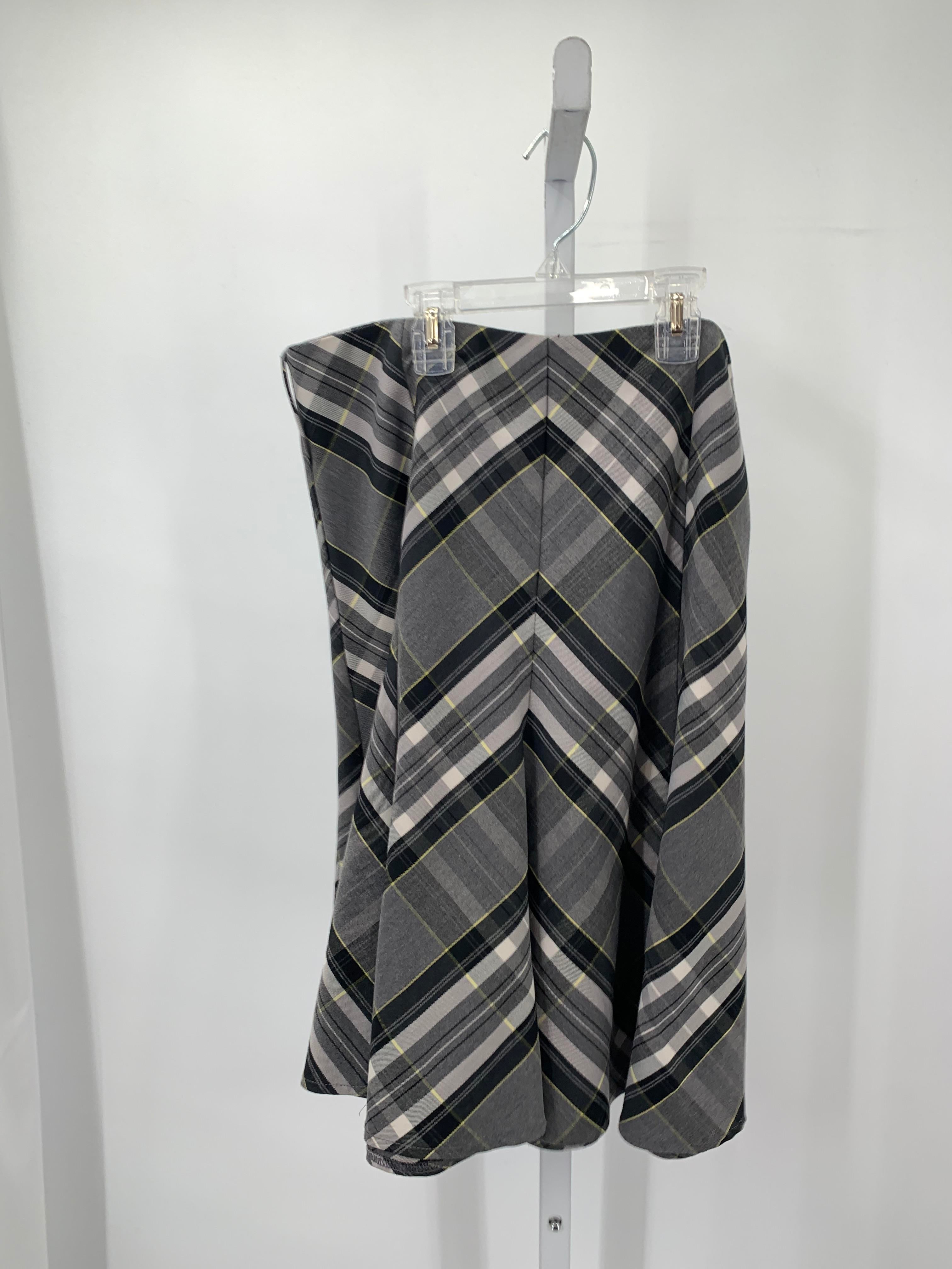 Star City Size 7 Juniors Skirt