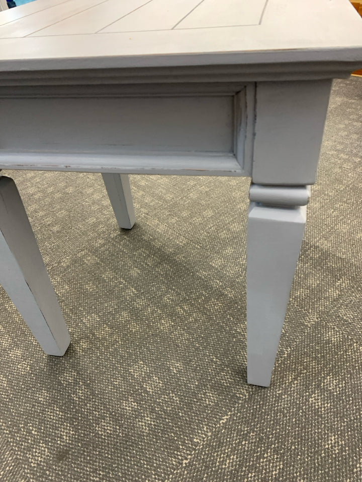 DISTRESSED GRAY END-TABLE.