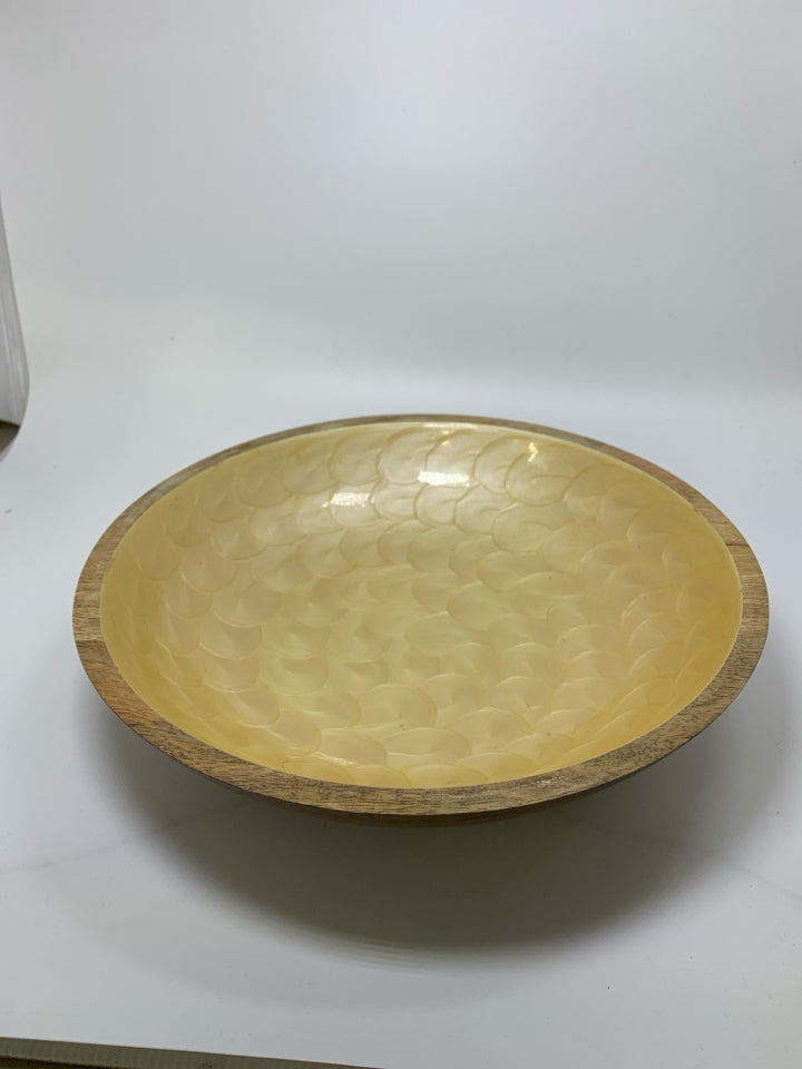 BLONDE WOOD BOWL W/ GLOSSY GOLD INTERIOR.