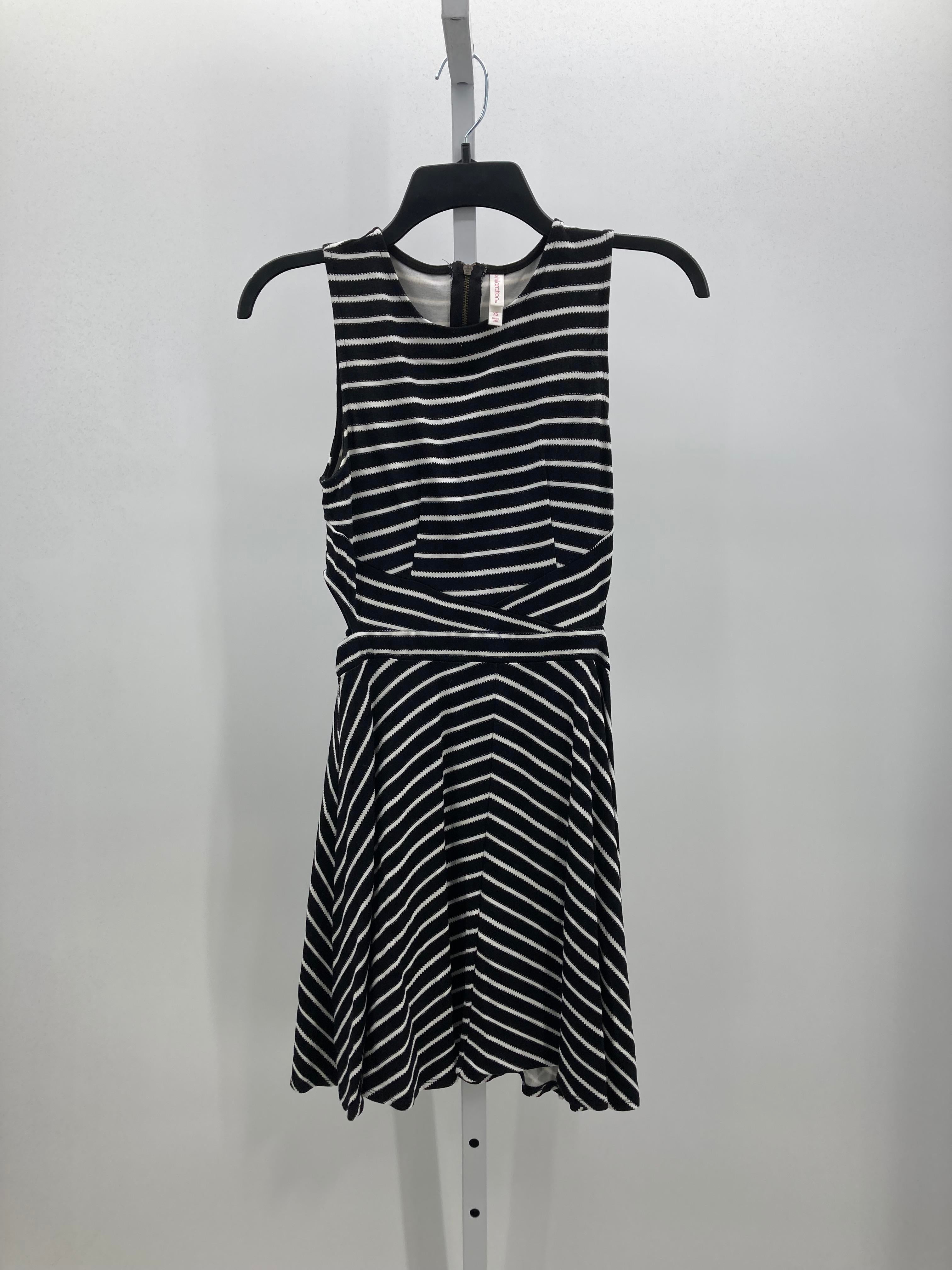 Xhilaration Size XS Juniors Sleeveless Dress