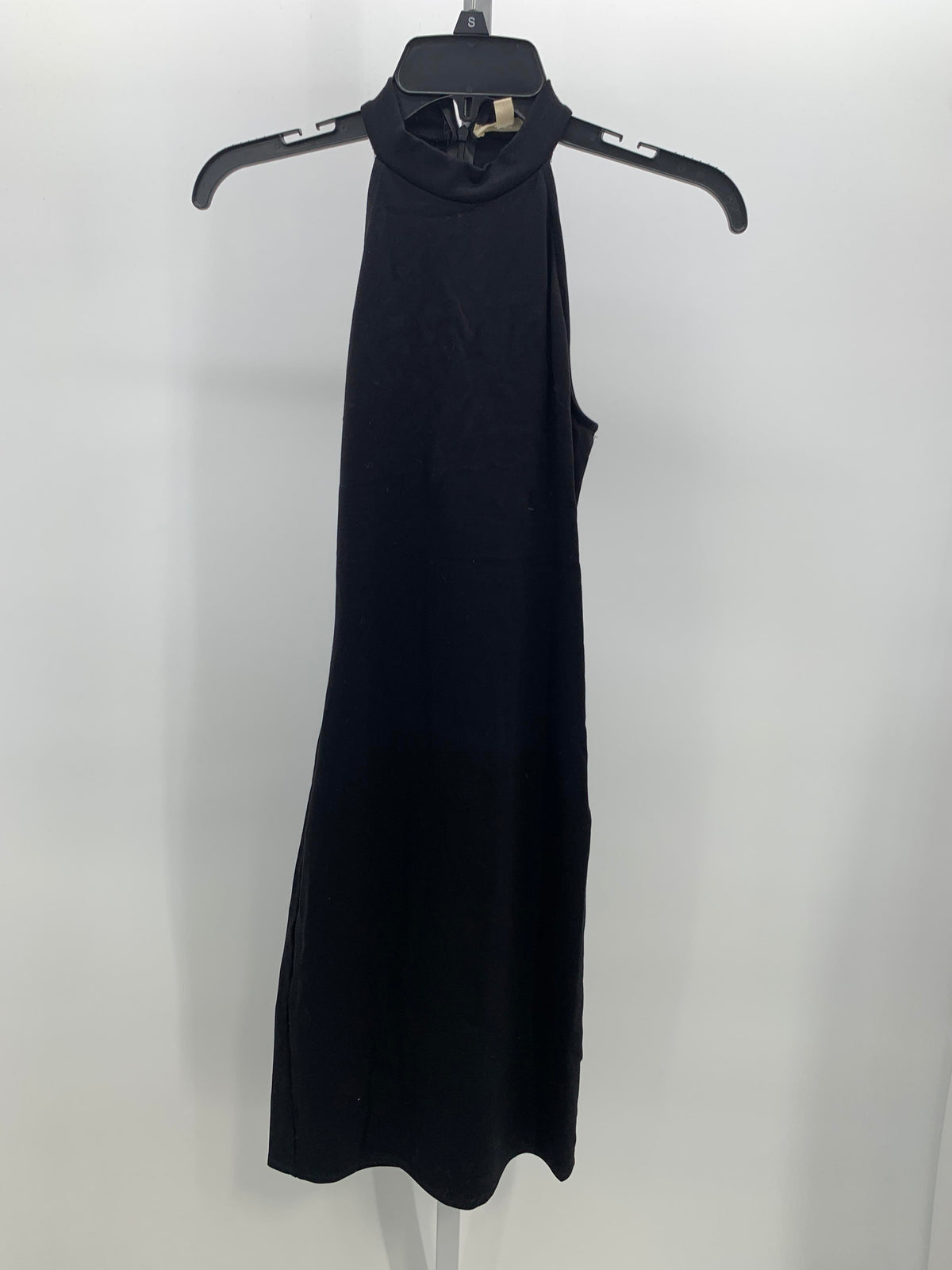 Size Small Juniors Sleeveless Dress