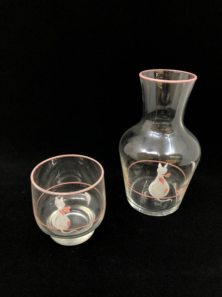 CAT PAINTED CLEAR GLASS DECANTER AND GLASS SET.