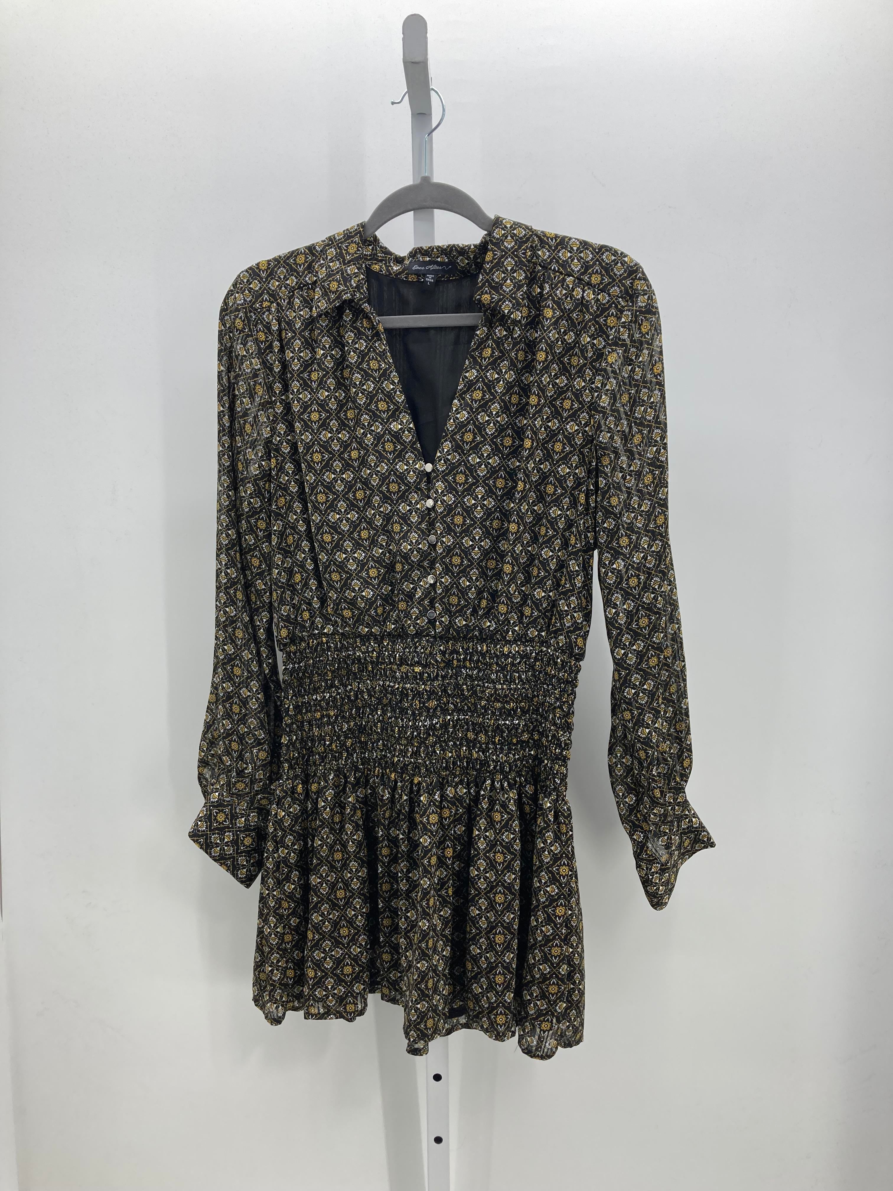 Size Large Misses Long Sleeve Dress