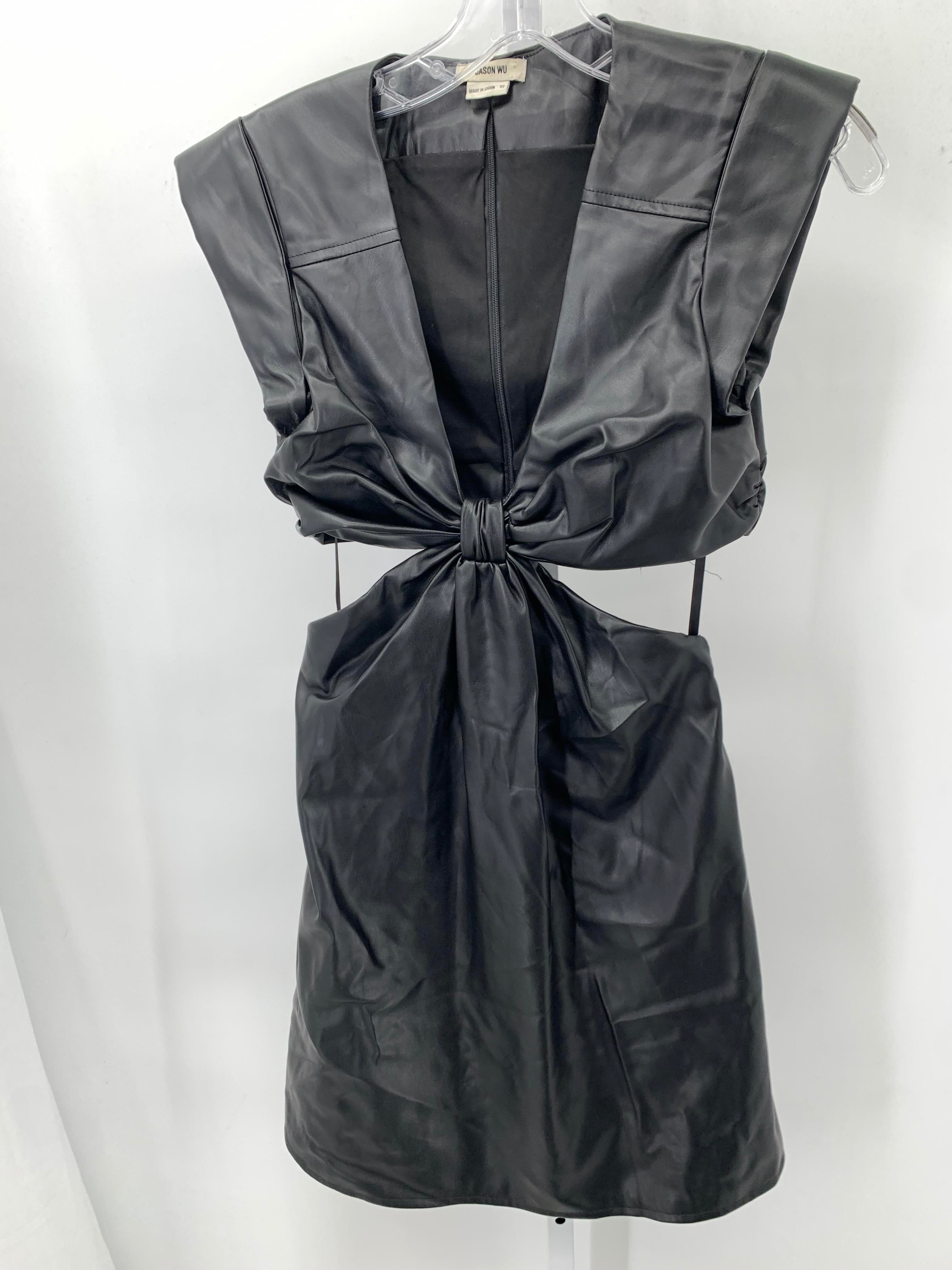 Size X Small Juniors Sleeveless Dress