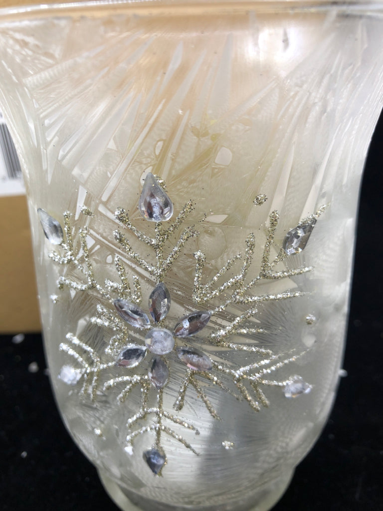 NIB FROSTED GLASS SNOWFLAKE CANDLE HURRICANES.