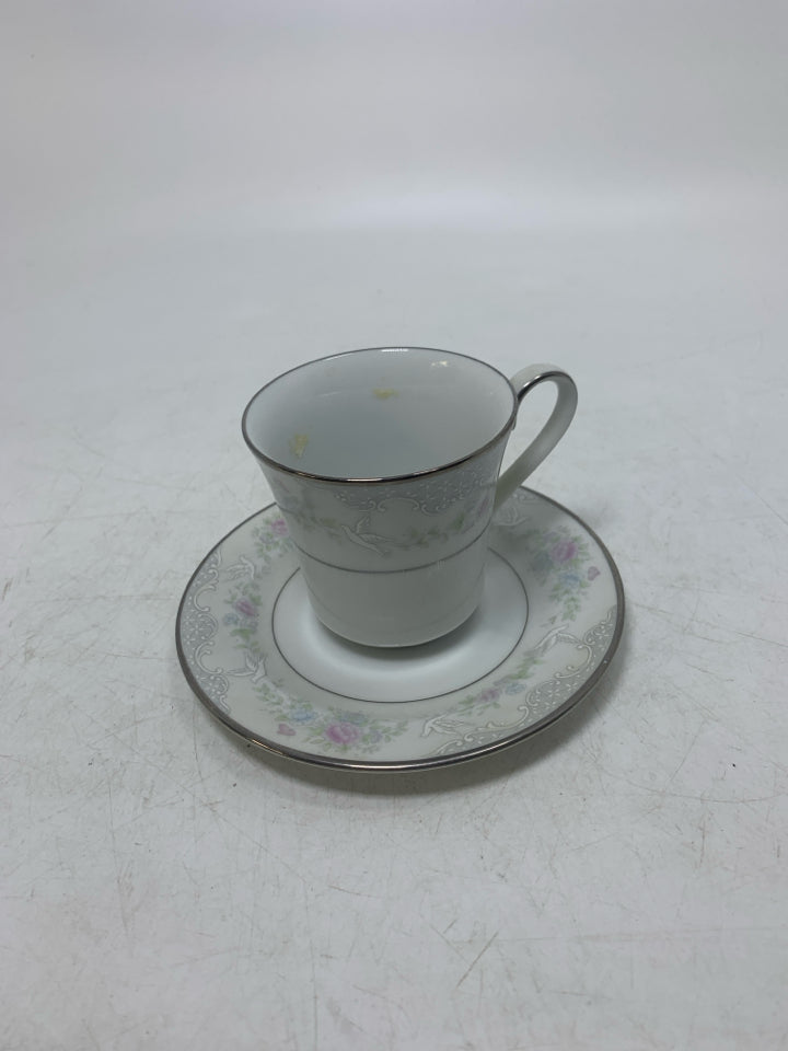 MINI ROSAMOND  W/ SILVER DETAILS TEACUP 2.