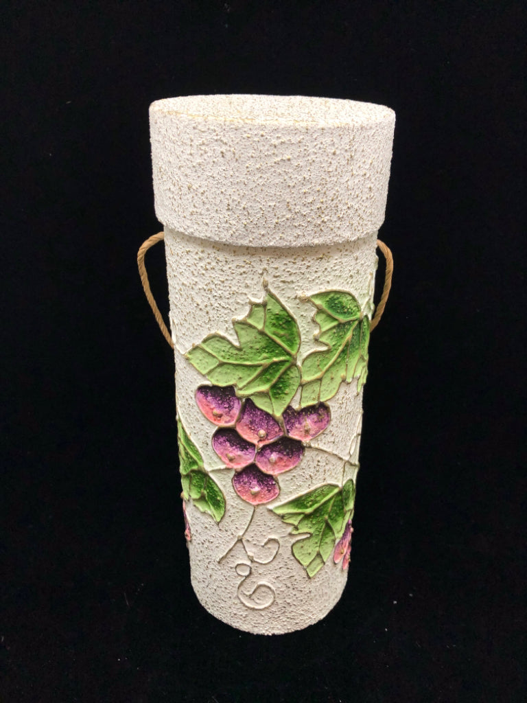 SPECKLED TEXTURED WINE BOX W/GRAPES AND LEAVES.