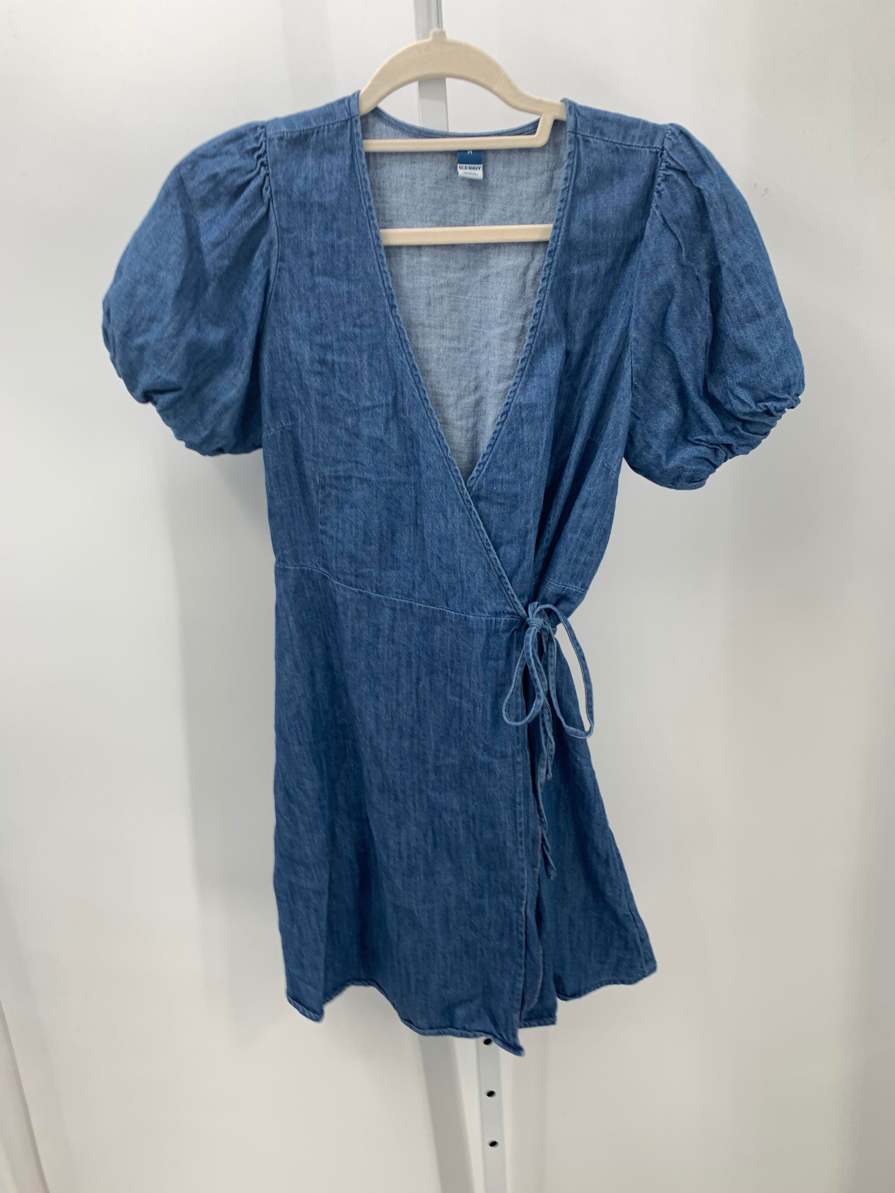 Old Navy Size Medium Misses Short Sleeve Dress