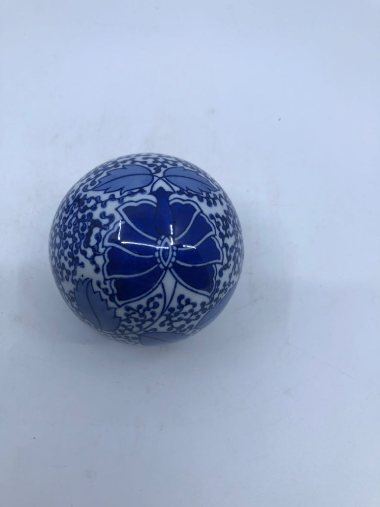 6 DECORATIVE BLUE & WHITE BALLS-ASSORTED DESIGNS.