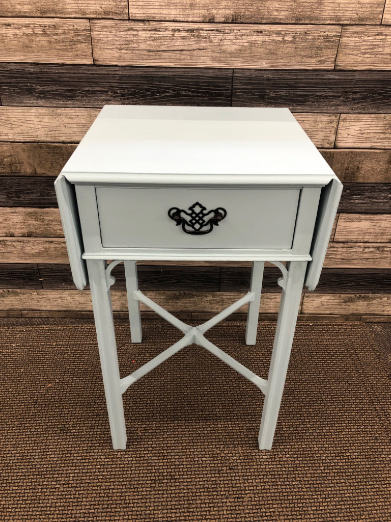 TEAL PAINTED DROP SIDE END TABLE W/DRAWER.