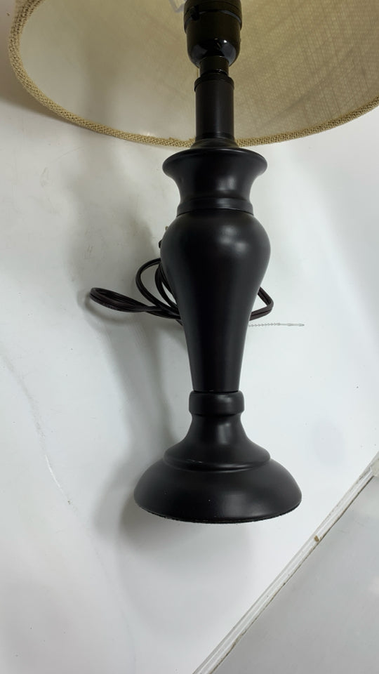 SM BLACK LAMP W/CANVAS SHADE.