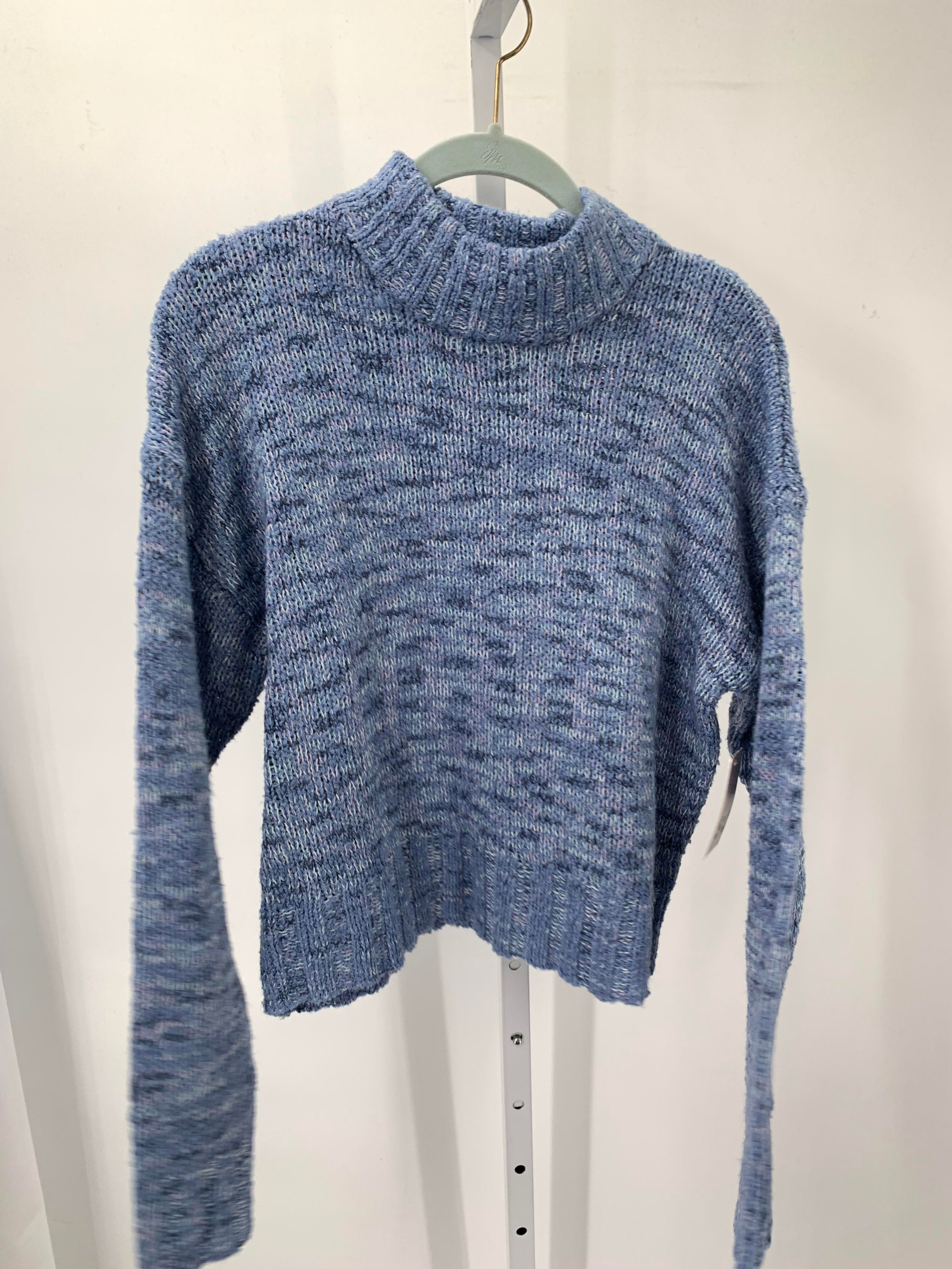 SO Size Medium Juniors Long Sleeve Sweater