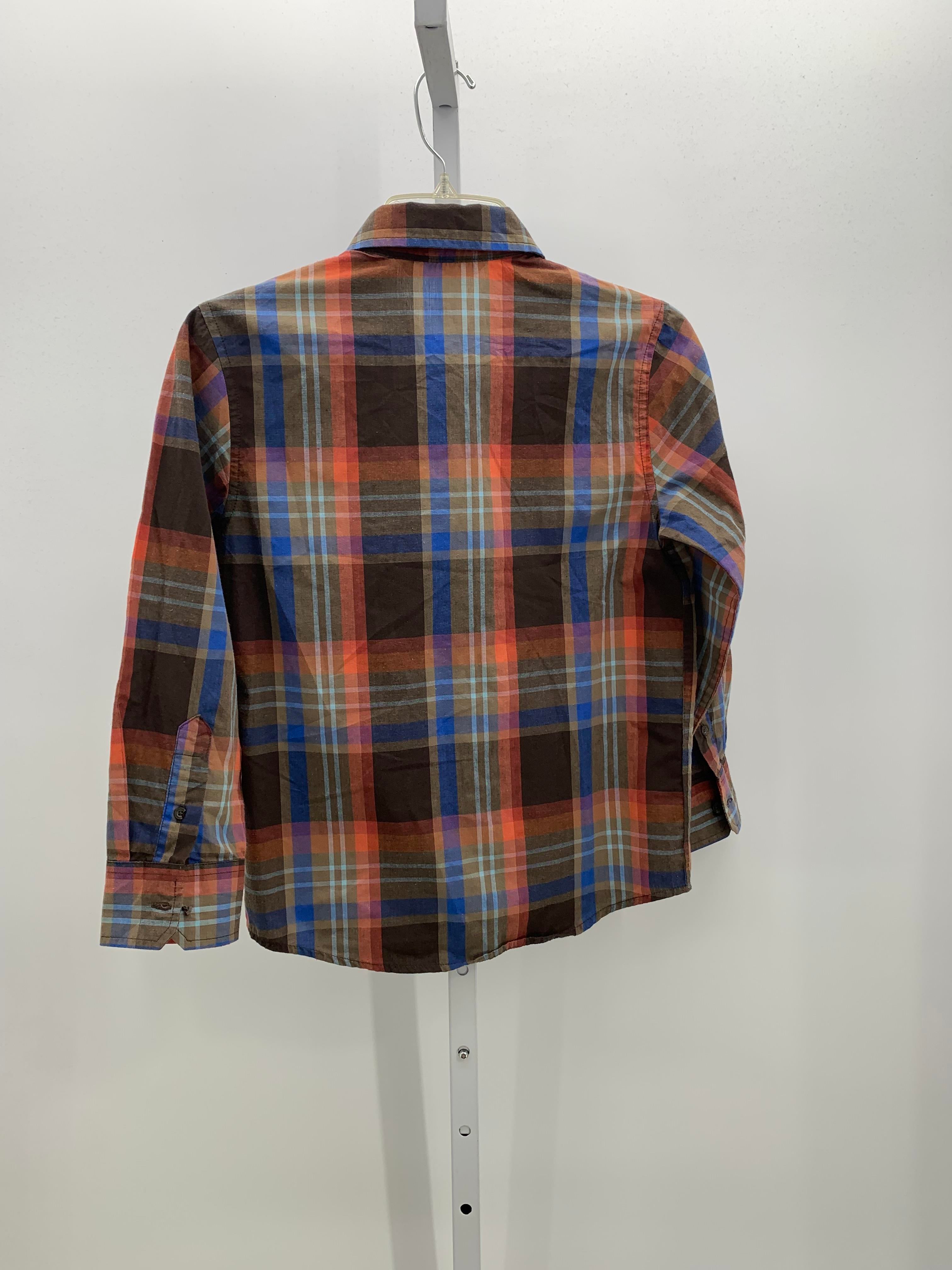 PLAID BTN DOWN
