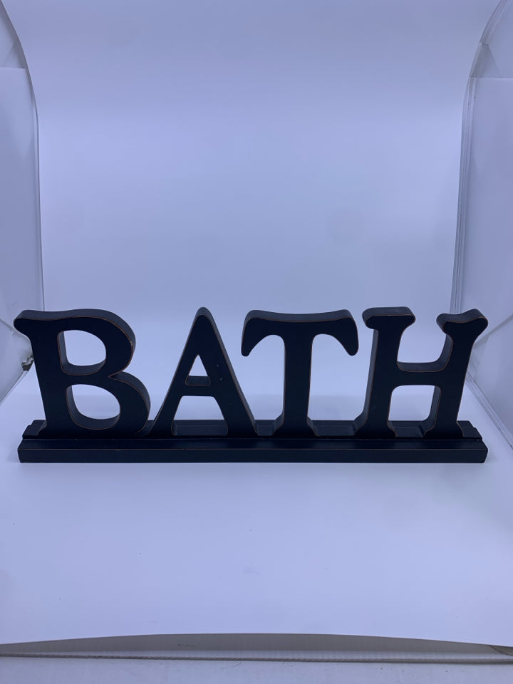 BATH BLACK WOOD SHELF SIGN.