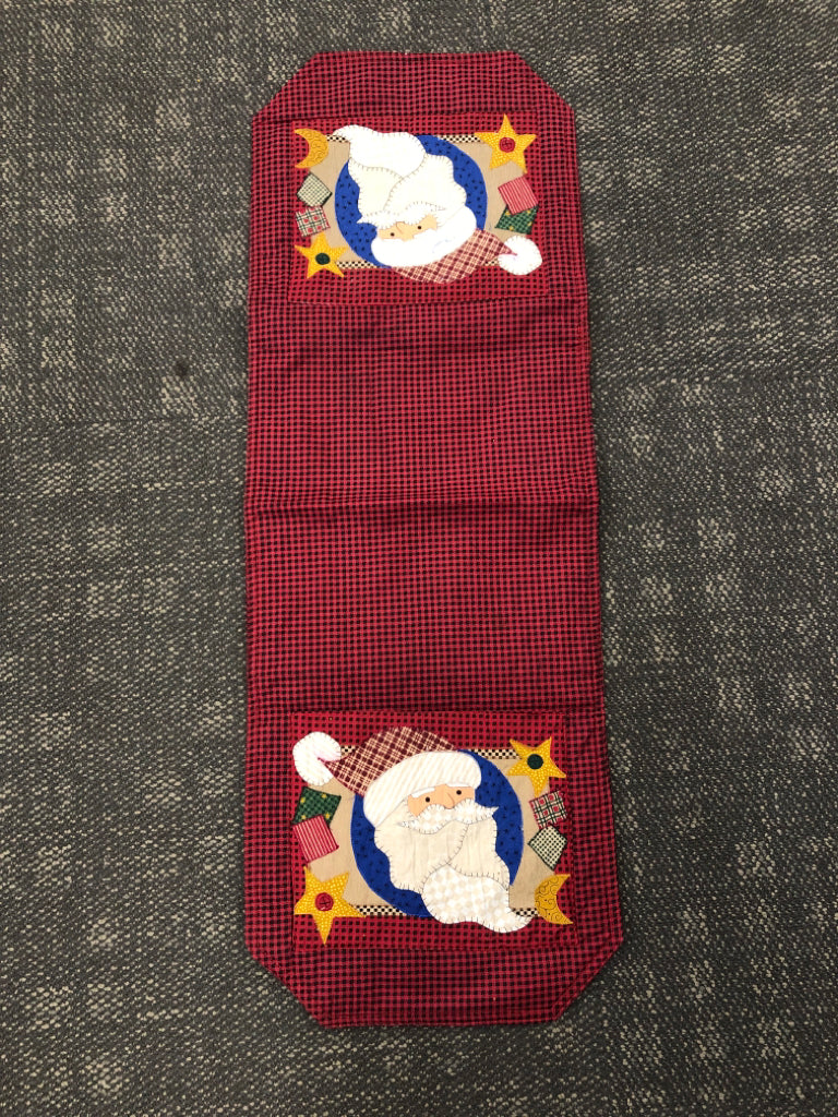 RED PLAID SANTA TABLE RUNNER.