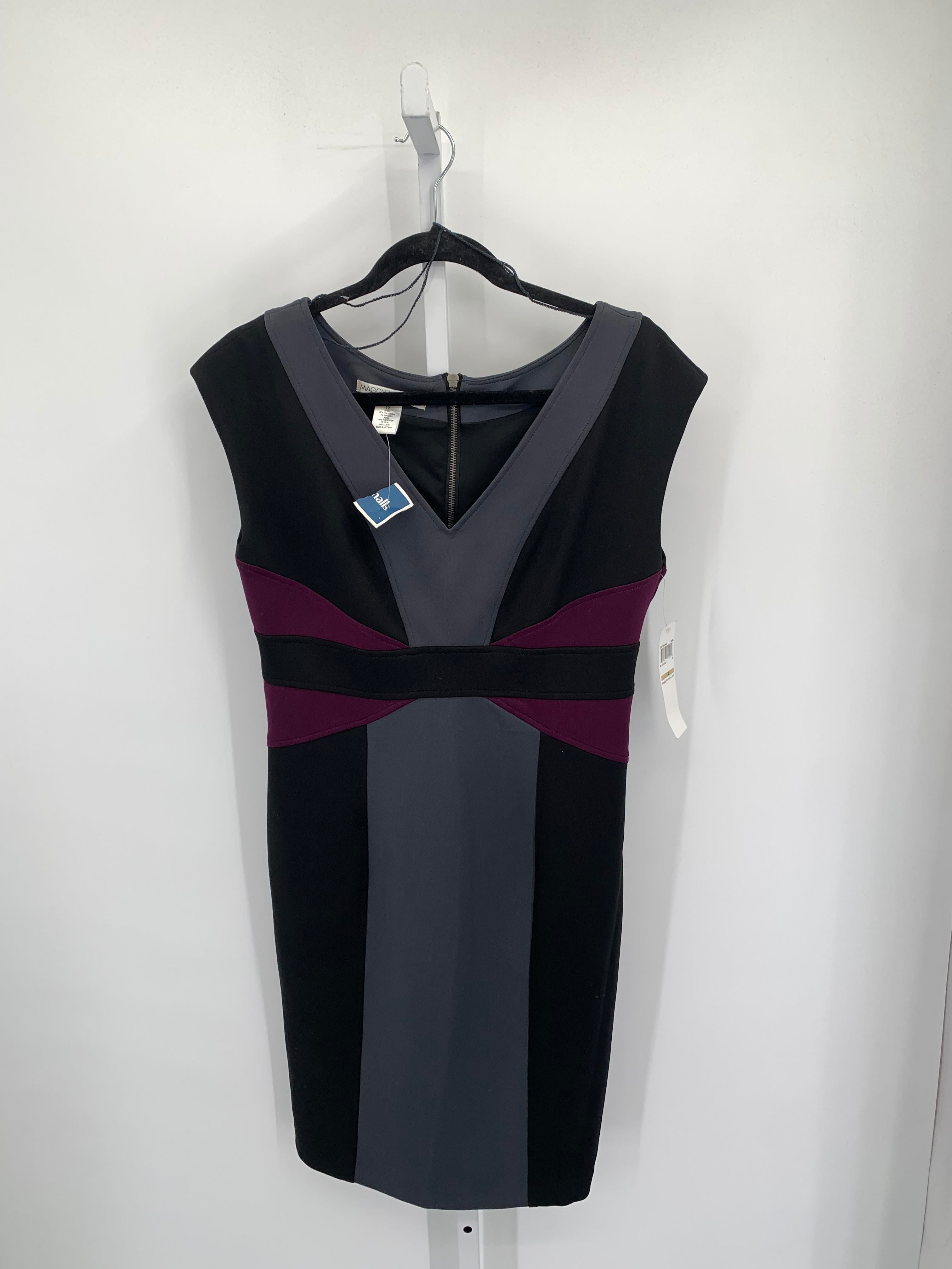 Maggy London Size 12 Misses Sleeveless Dress