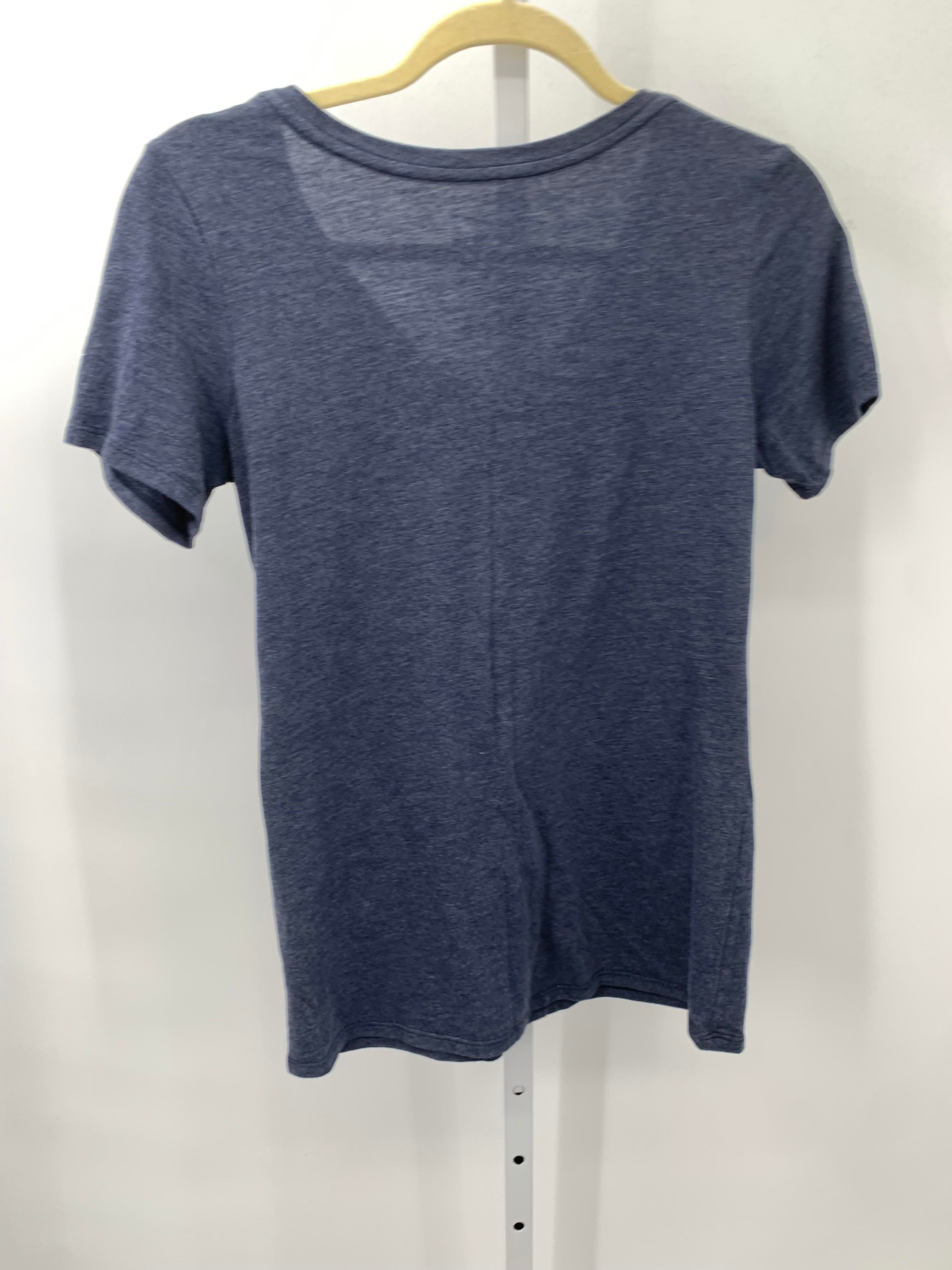 Nike Size Medium Misses Short Sleeve Shirt