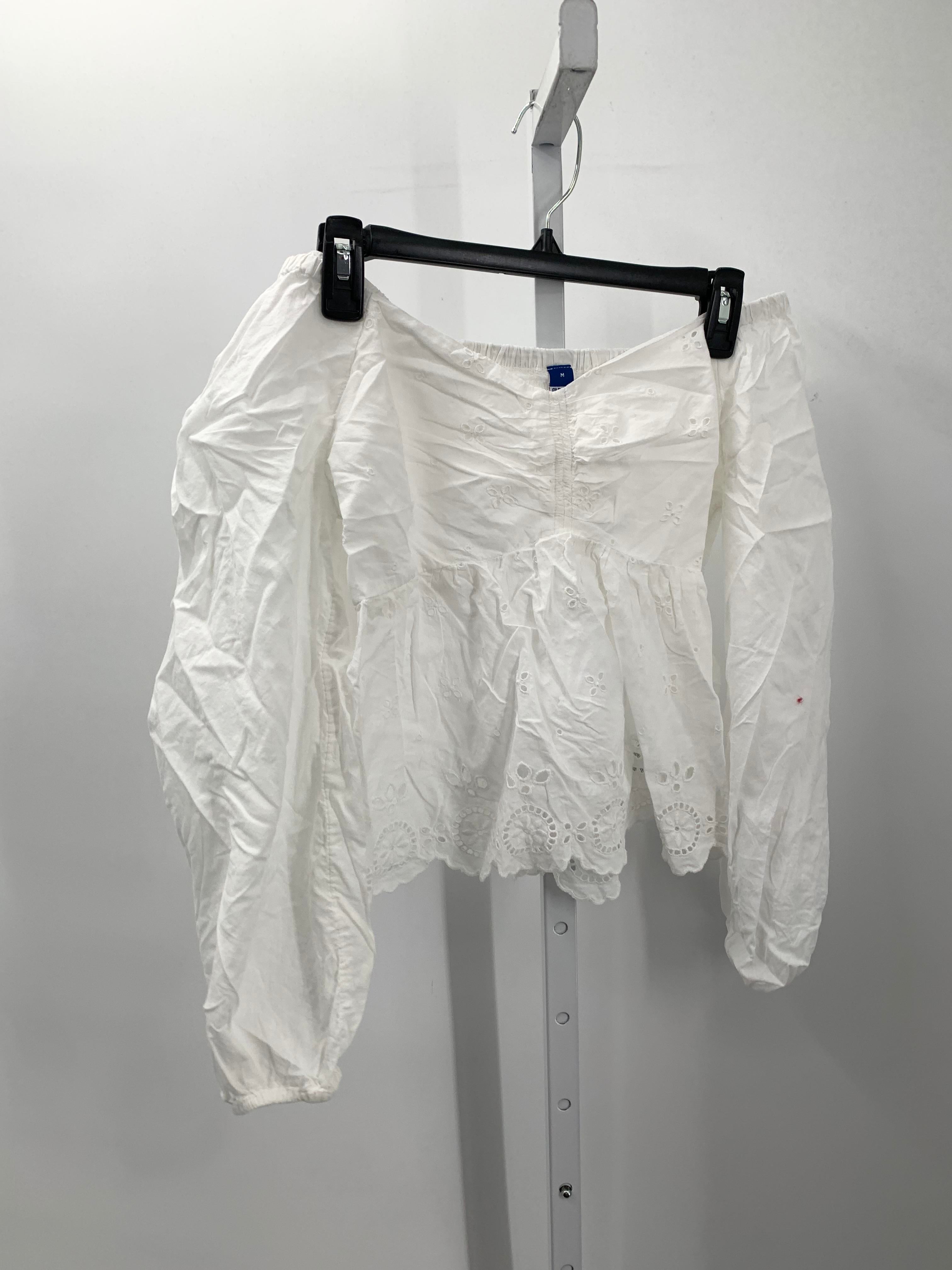 Old Navy Size Medium Misses Long Sleeve Shirt