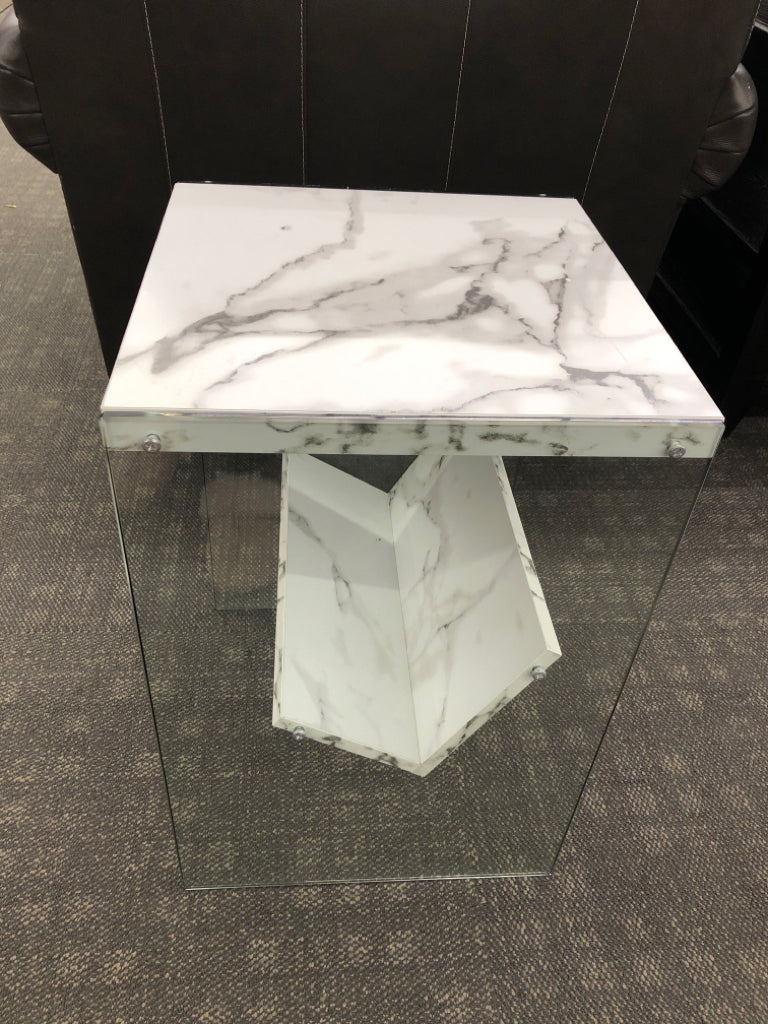 FAUX MARBLE END TABLE W/GLASS SIDES & FAUX MARBLE SLANTED SHELF.