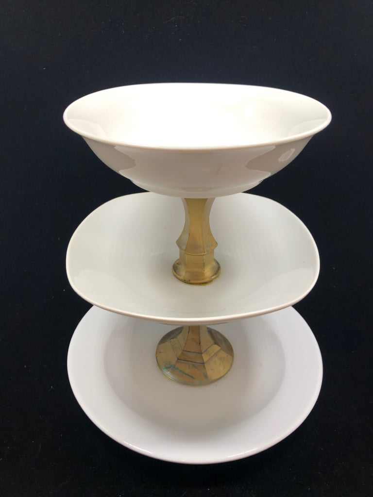 3 TIER WHITE DESSERT STAND W/GOLD BASE.