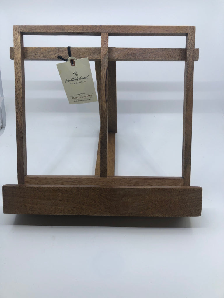 NEW W/TAG WOODEN COOKBOOK HOLDER.