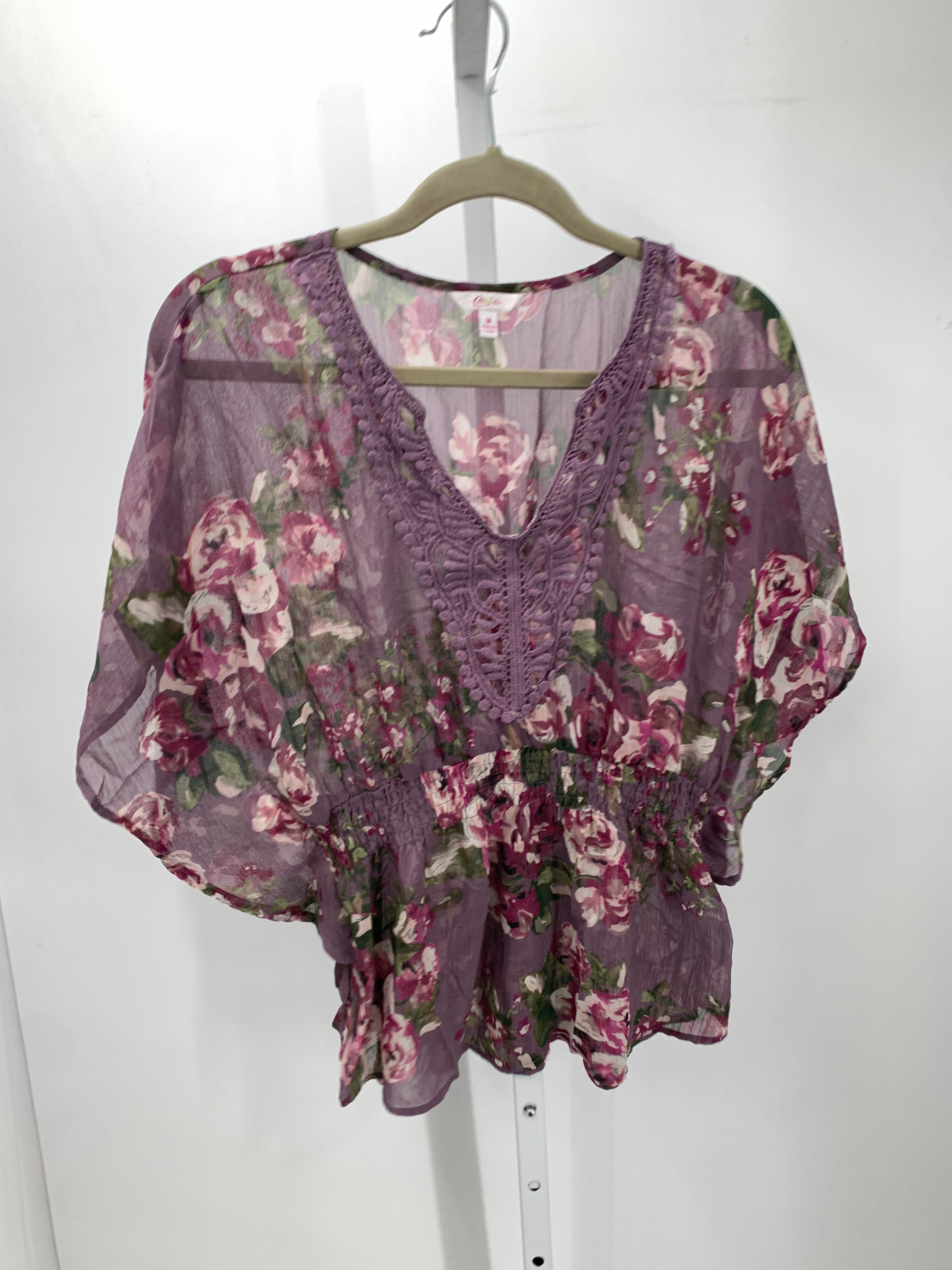 Candies Size Medium Juniors Short Sleeve Shirt