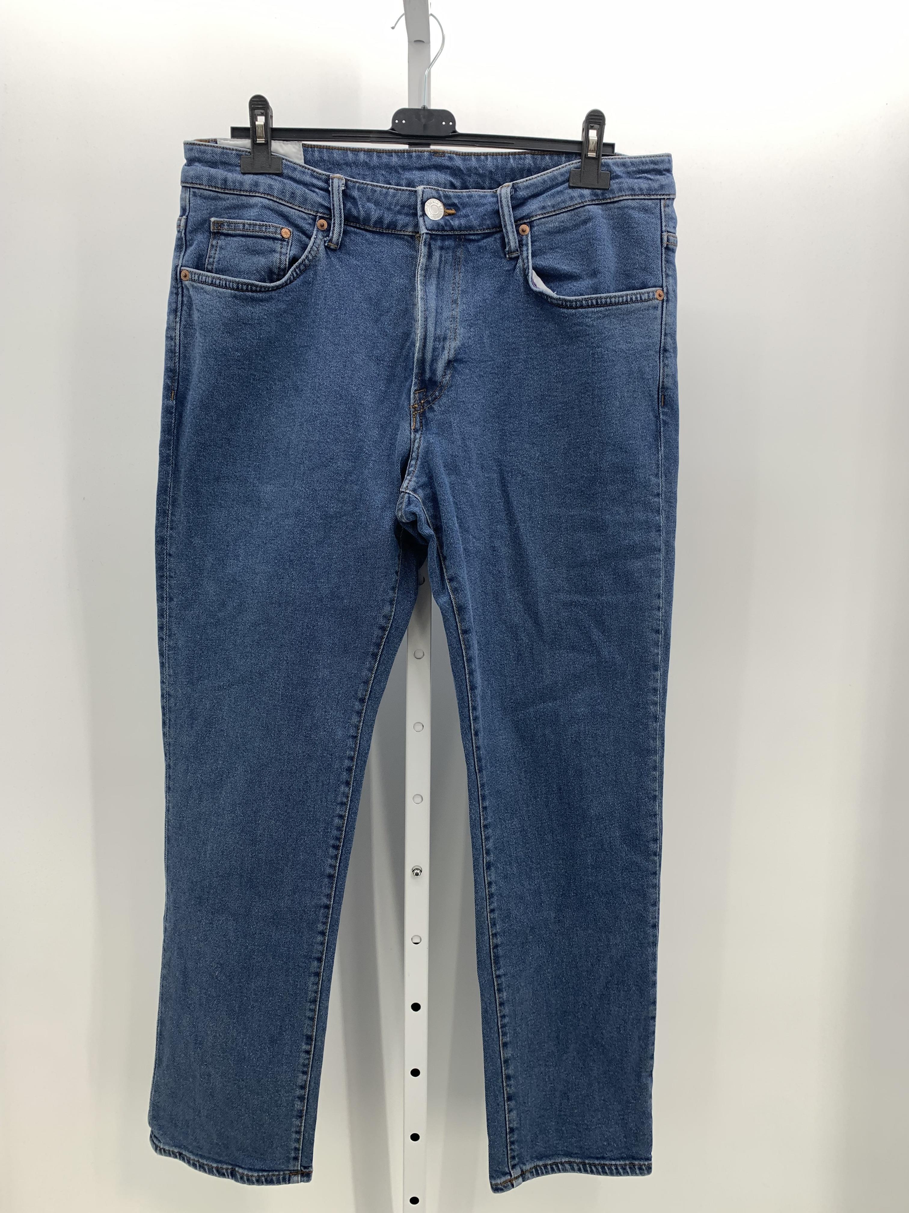 REGULAR FIT JEANS