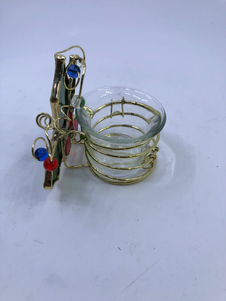 GOLD HOLLY METAL CANDLE HOLDER.