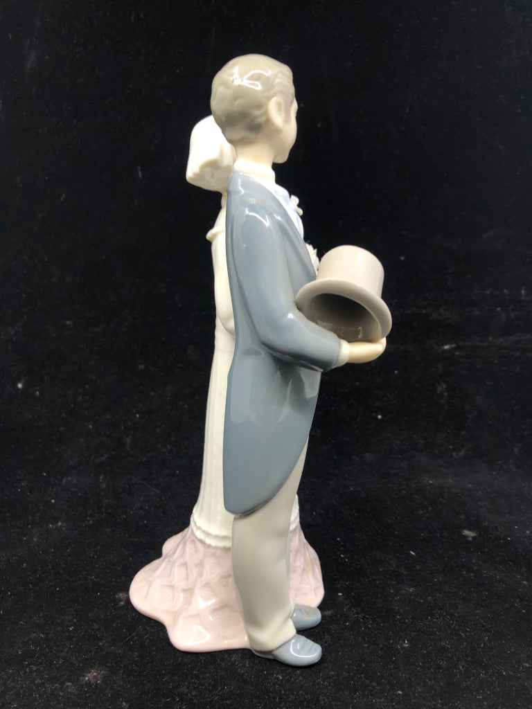 VTG LLADRO WEDDING COUPLE MAN AND WOMAN #4808.