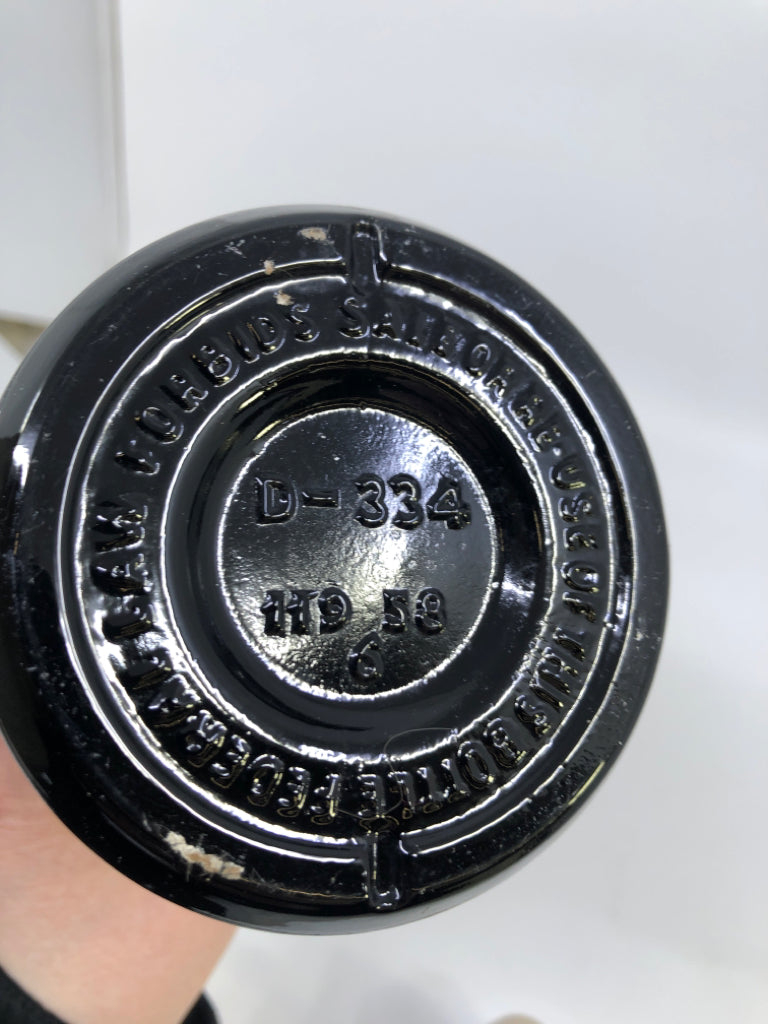 JIM BEAM ROYAL EMPEROR BLACK GLASS WHISKEY DECANTER.